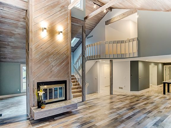 3rd image of 2442 Royalview Ct
