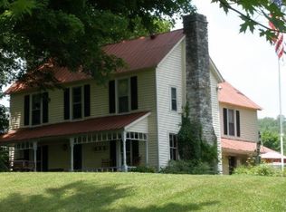 914 Webster Rd, Harriman, TN 37748