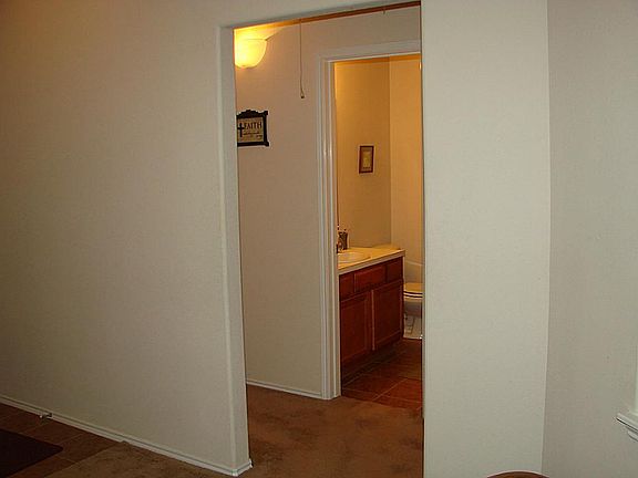 5th image of 7907 Acacia Falls Ct