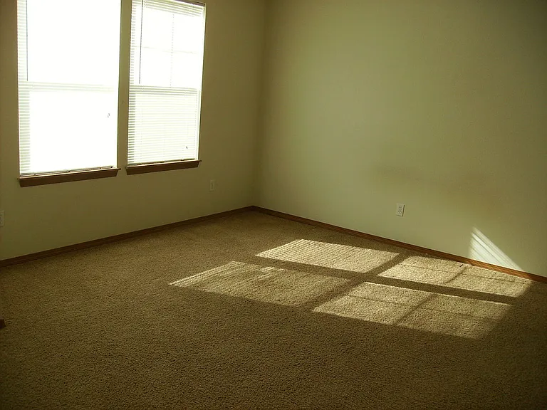 1236 W Malaga Ave — Photo 10