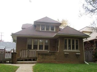3125 N 45th St, Milwaukee, WI 53216