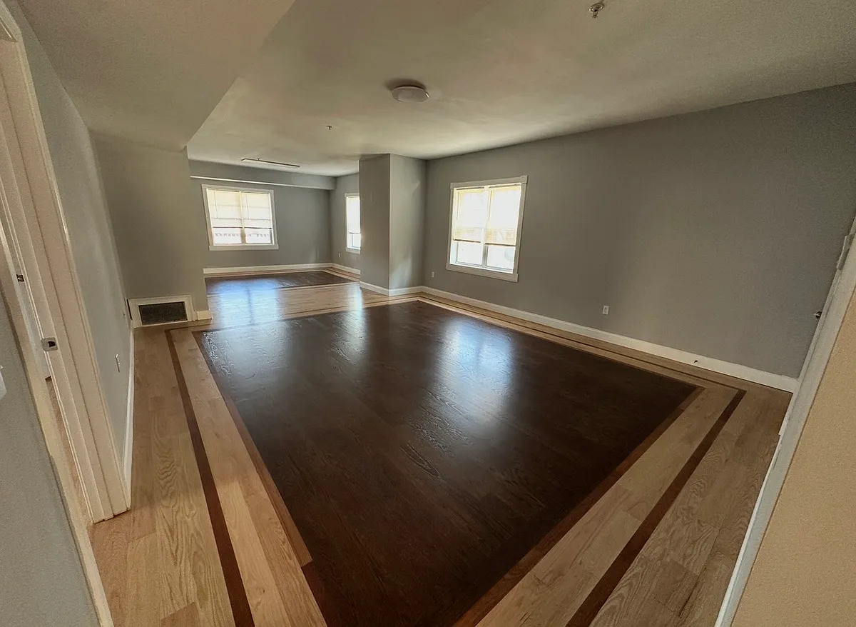 Building Photo - 8 Parkman St #2