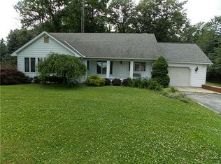 2562 Fangboner Rd, Fremont, OH 43420