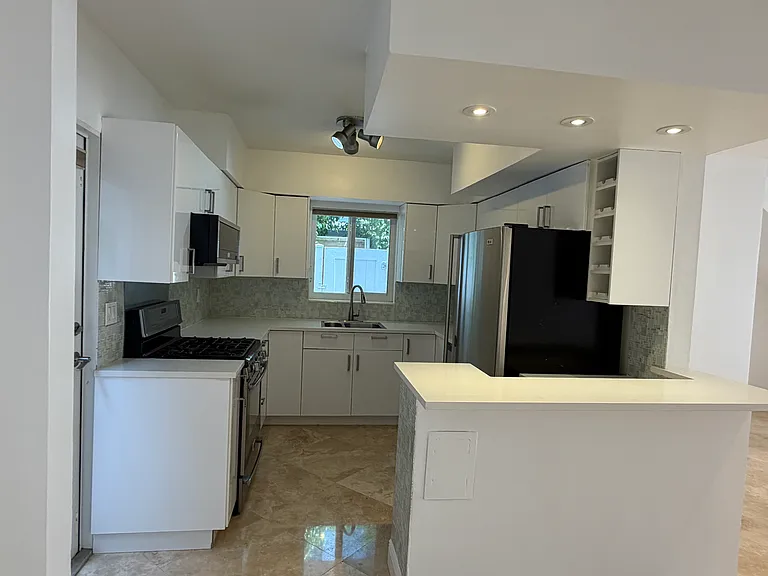 7312 Gary Ave — Photo 160