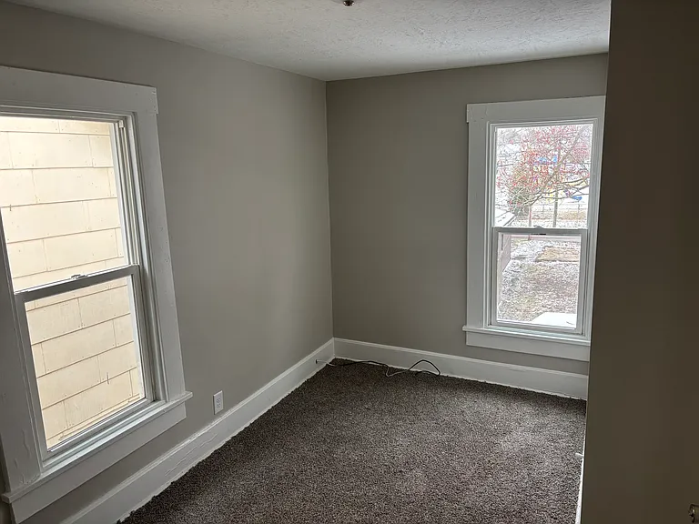 166 Lake St #2 — Photo 10