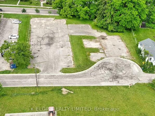 4 Pearl St W, Saint Thomas, ON N5P 2N8