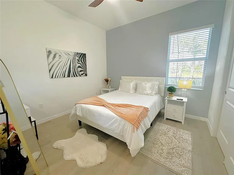 25018 Long Meadow Dr — Photo 17
