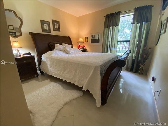2nd image of 2642 Carambola Cir #1728