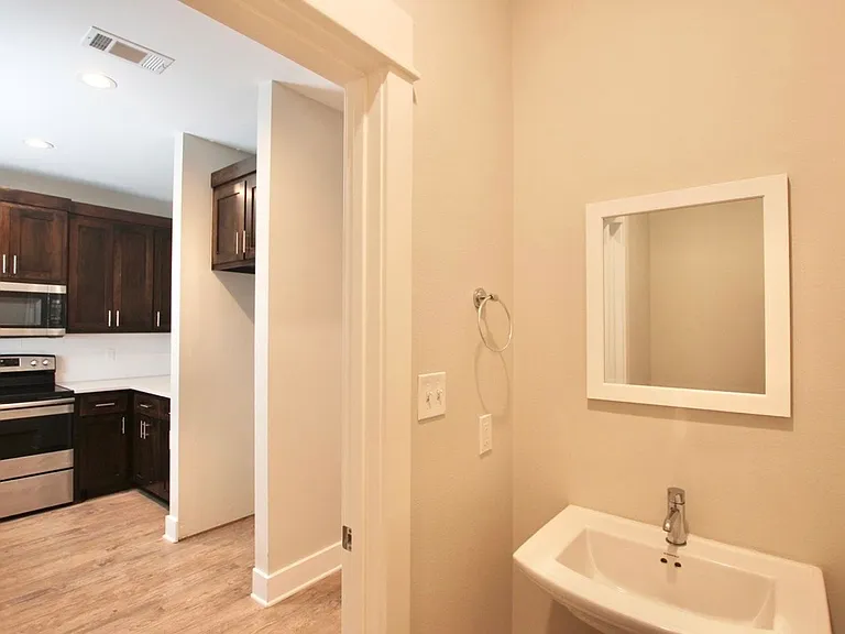 307 N Henry St #15 — Photo 15