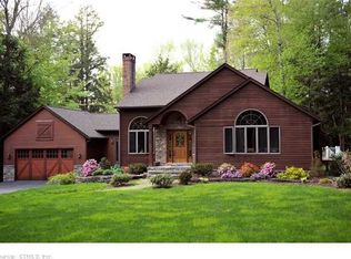 105 Huntington Rd, Winsted, CT 06098