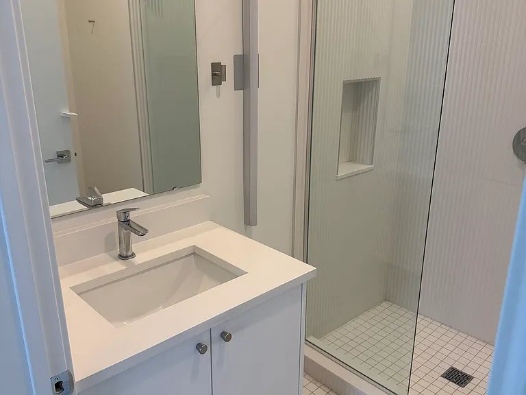 1856 W Chicago Ave #4F — Photo 4