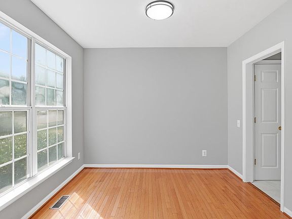 5th image of 14932 Slippery Elm Ct