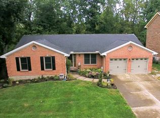 826 Elizabeth Dr, Florence, KY 41042