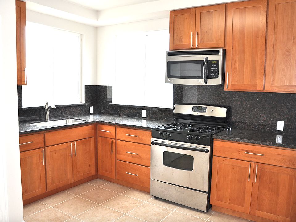 1st image of 371 Citrus Ave #1