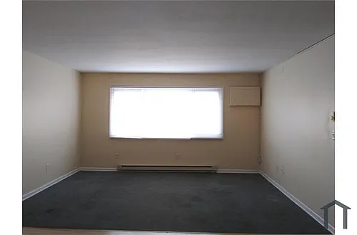 1116 Irving Ave #101 Photo 1