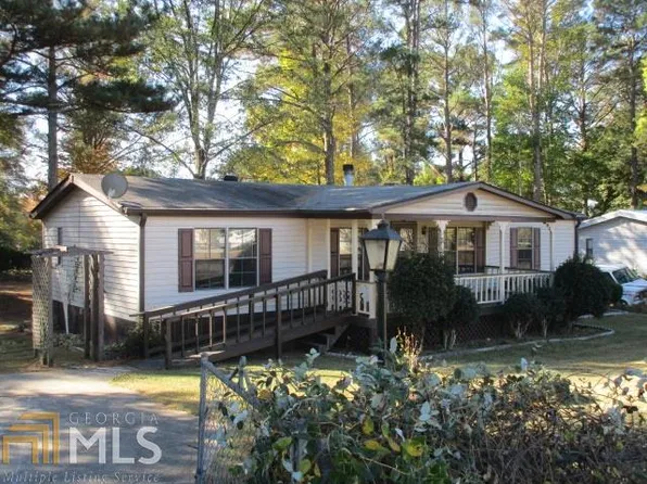 321 Woodridge Dr, Locust Grove, GA 30248