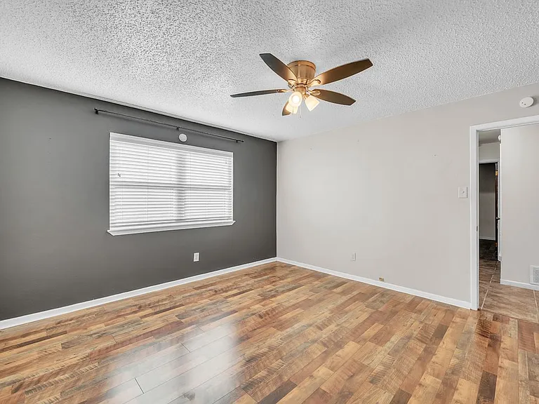 613 Manning Dr — Photo 19