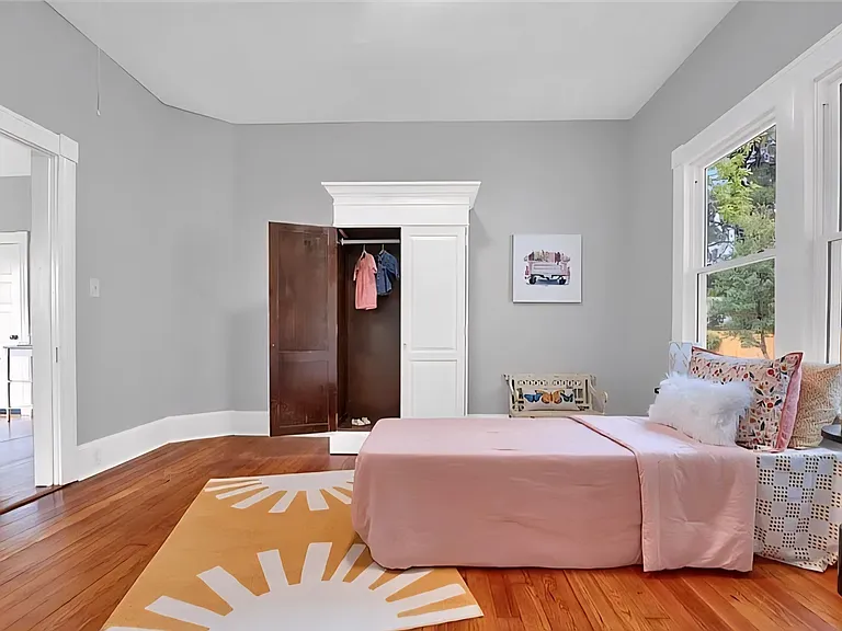 510 Highland Ave — Photo 14