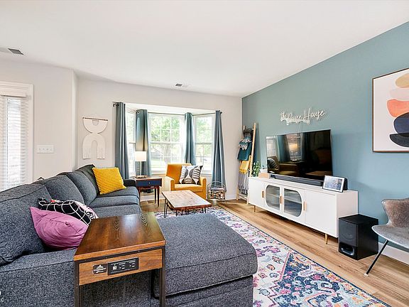 5th image of 6144 Black Oaks Way