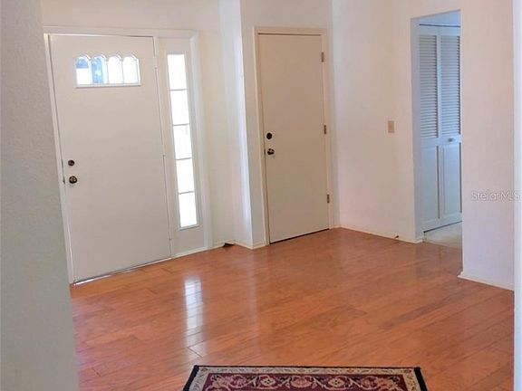 5th image of 286 Laurel Hollow Dr #37