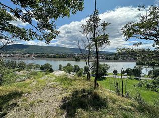 Cedar Crest Dr, Lock Haven, PA 17745