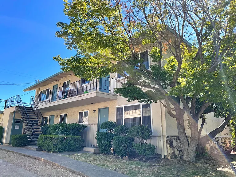 7180 Bark Ln — Photo 10