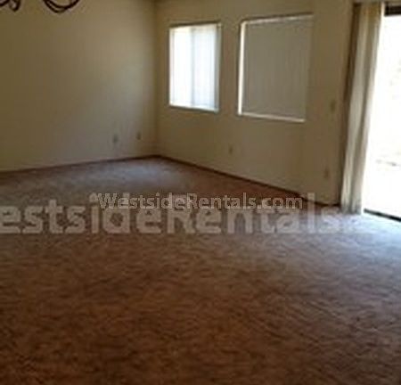 2nd image of 529 Hart Dr APT 4