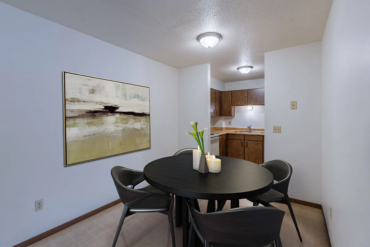 Moorhead, MN South Park Apartments | Dining - South Park