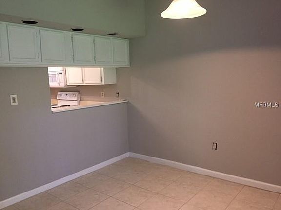 5th image of 940 Douglas Ave Unit 142