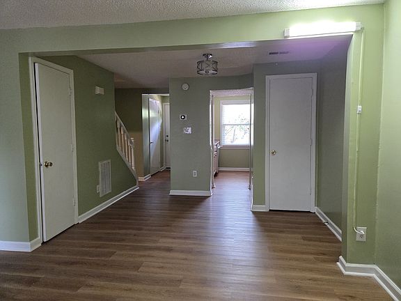 4th image of 7719 Kingsberry Ct