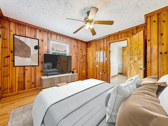5th image of 3136 Fleetwood Ave SW
