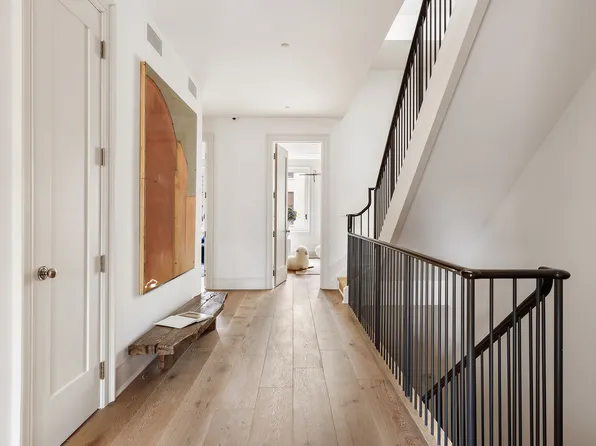 299 Hicks Street image 25 of 53