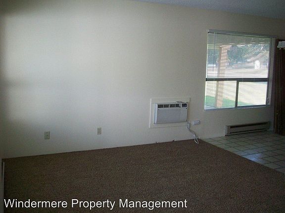 2nd image of 1417 S College Ave APT 12