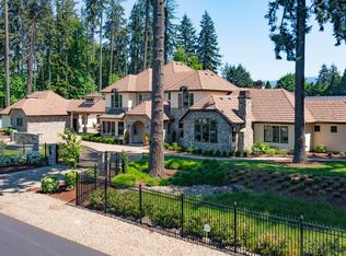 4075 Gilham Rd, Eugene, OR 97408