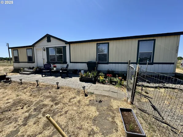 2202 Moyer Ln, Hermiston, OR 97838