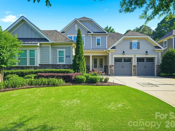 1224 Edbrooke Ln, Fort Mill, SC 29715