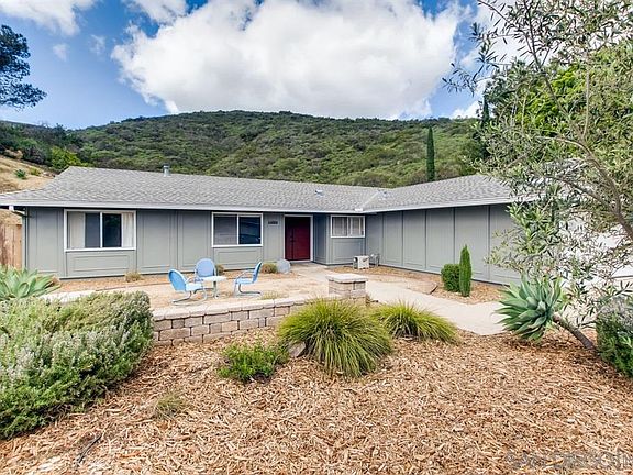5th image of 14884 Penasquitos Ct