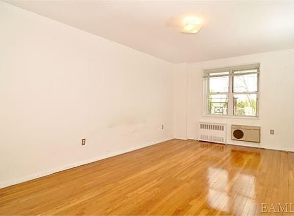 5th image of 7 Balint Dr APT 417