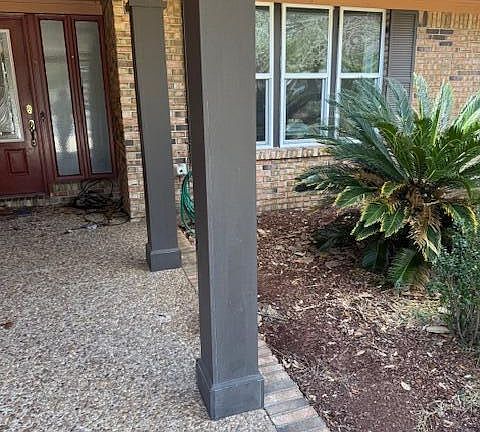 4th image of 12 Stafford Cir