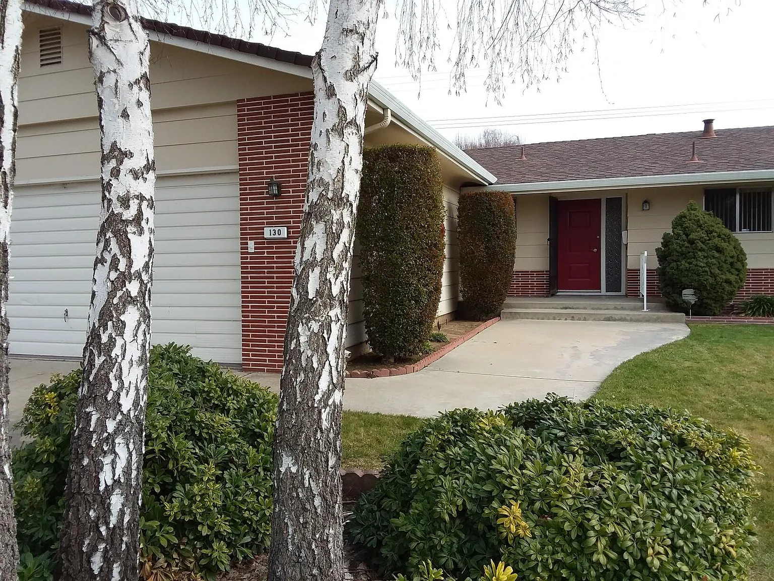 130 Benson Dr — Photo 1