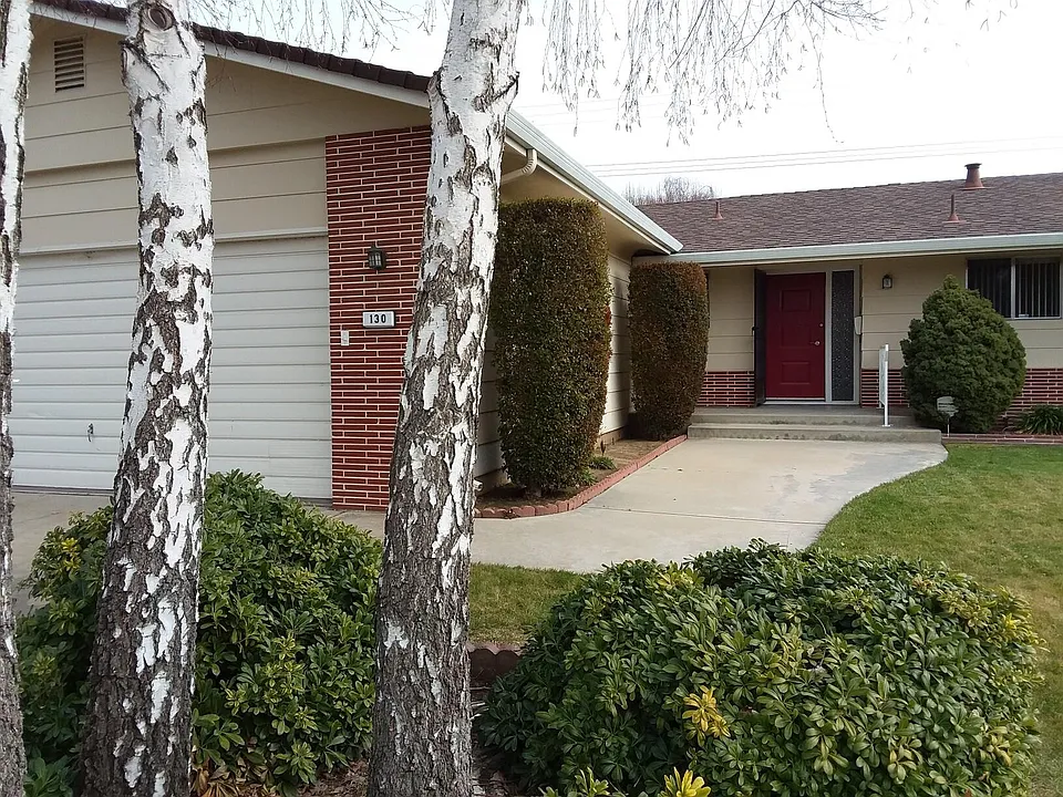 130 Benson Dr