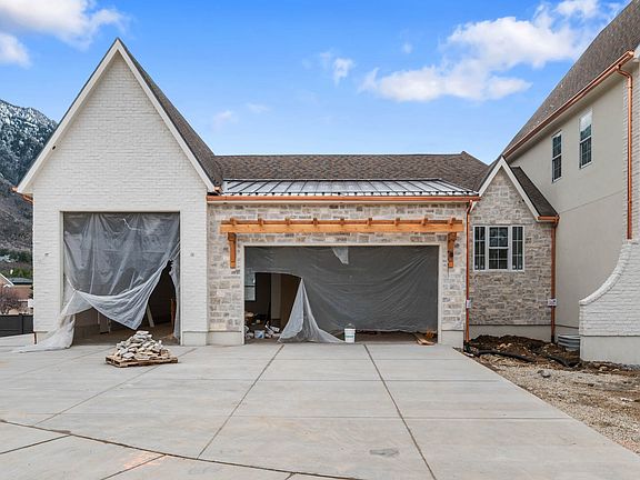 2nd image of 2962 E Elberta S