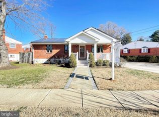 4901 Boiling Brook Pkwy, Rockville, MD 20852