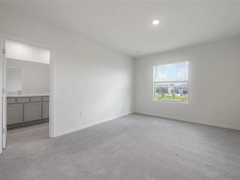 16701 Maude Dr — Photo 38