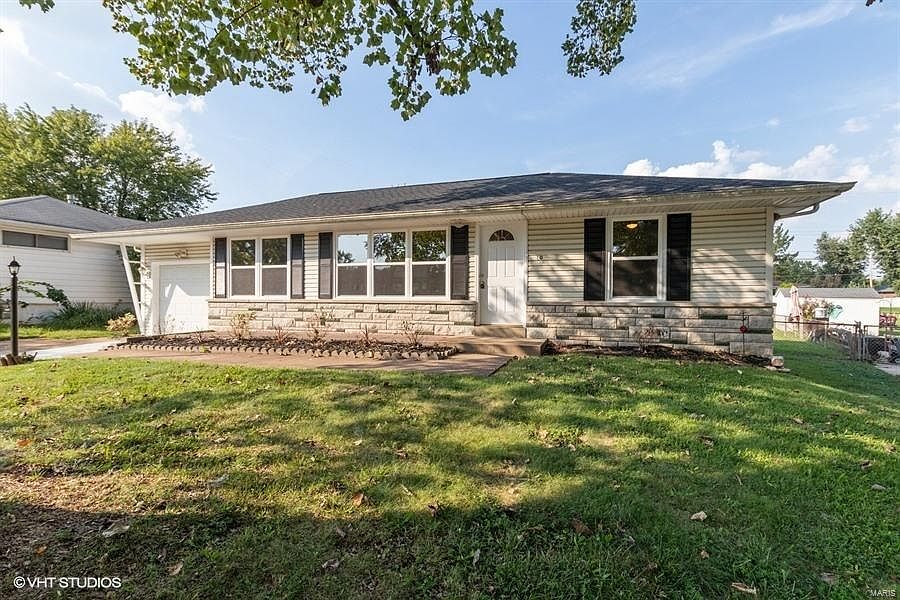 70 Buckley Meadows Dr, Saint Louis, MO 63125 Zillow