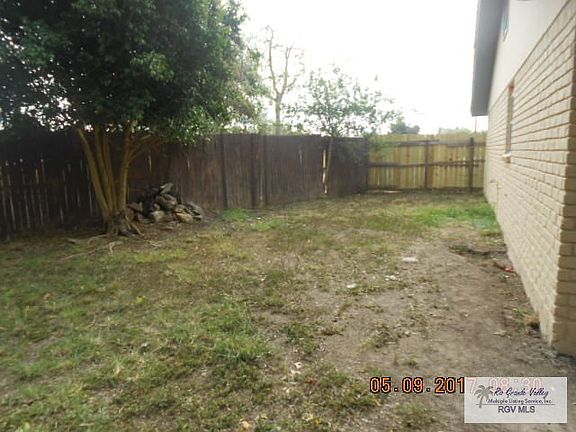 4th image of 235 Laura Ln