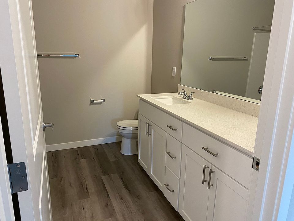 1st image of 14525 Tahoma Blvd SE #D103