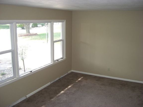 2nd image of 23703 River Manor Blvd