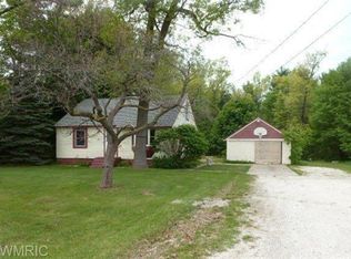 2383 Holton Rd, Muskegon, MI 49445