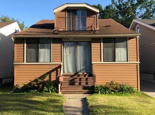 330 E Saratoga Ave, Ferndale, MI 48220